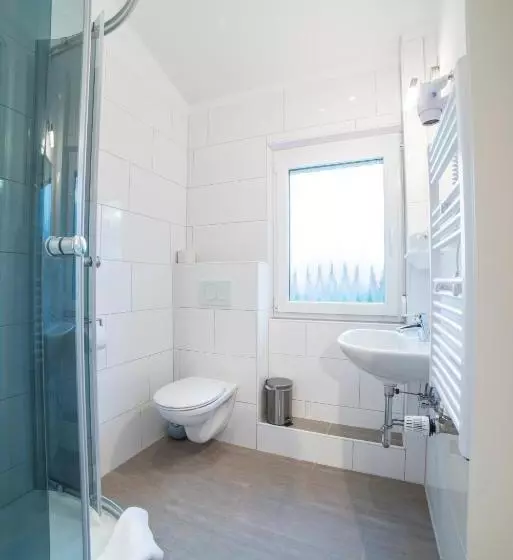 ホテル Schützenhaus Bondorf