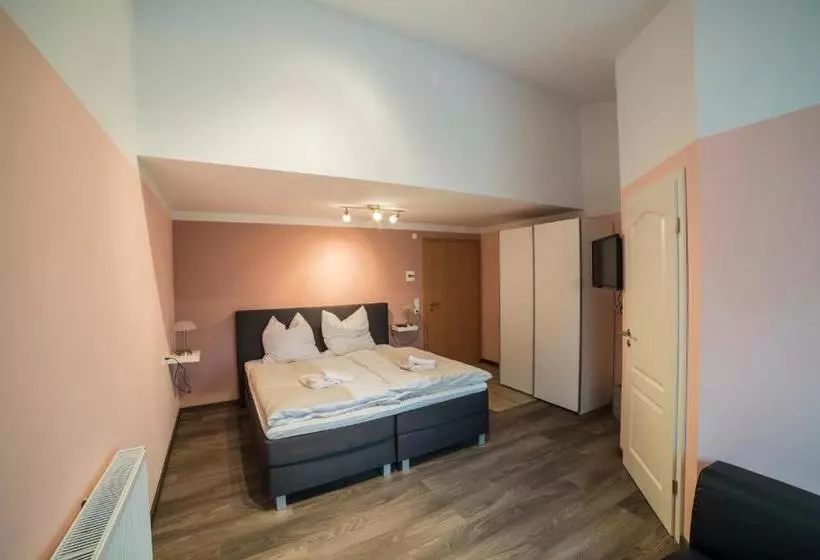 ホテル Schützenhaus Bondorf