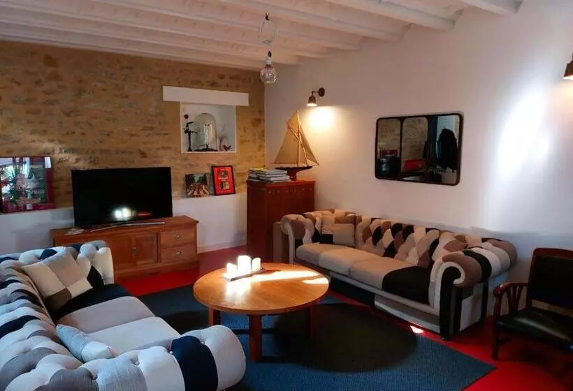 Majatalo Laiterie De Tocqueville