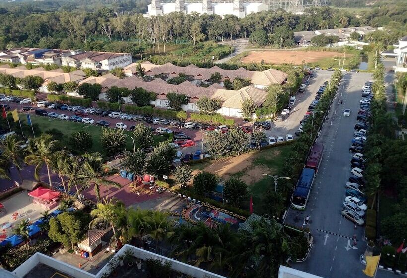 هتل Wonderland Private Chalet Port Dickson