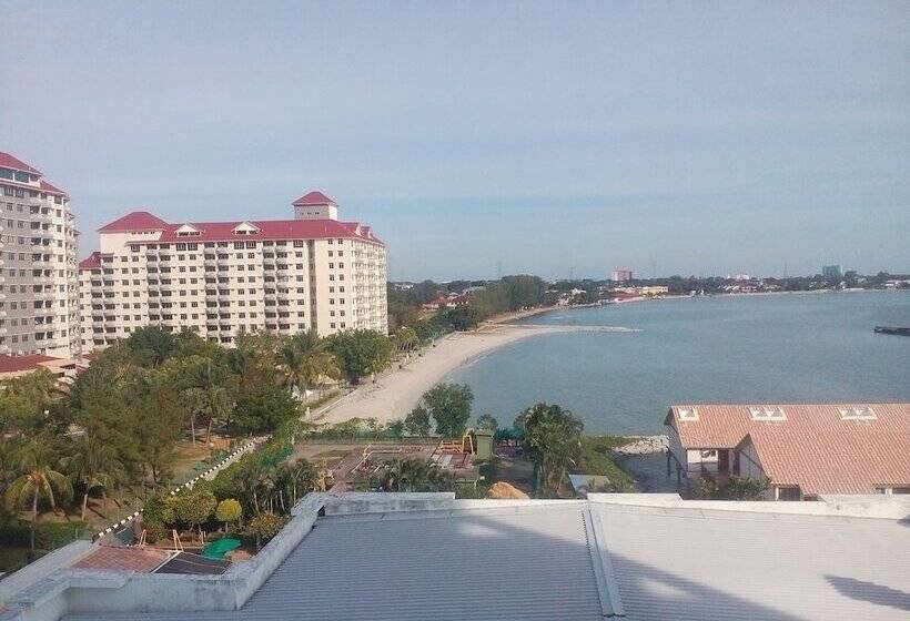 هتل Wonderland Private Chalet Port Dickson