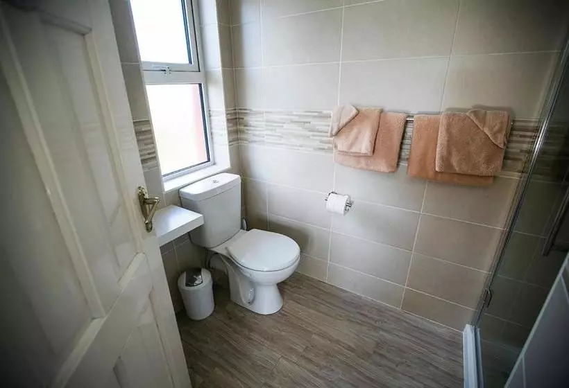 ベッドアンドブレックファースト Moloney House