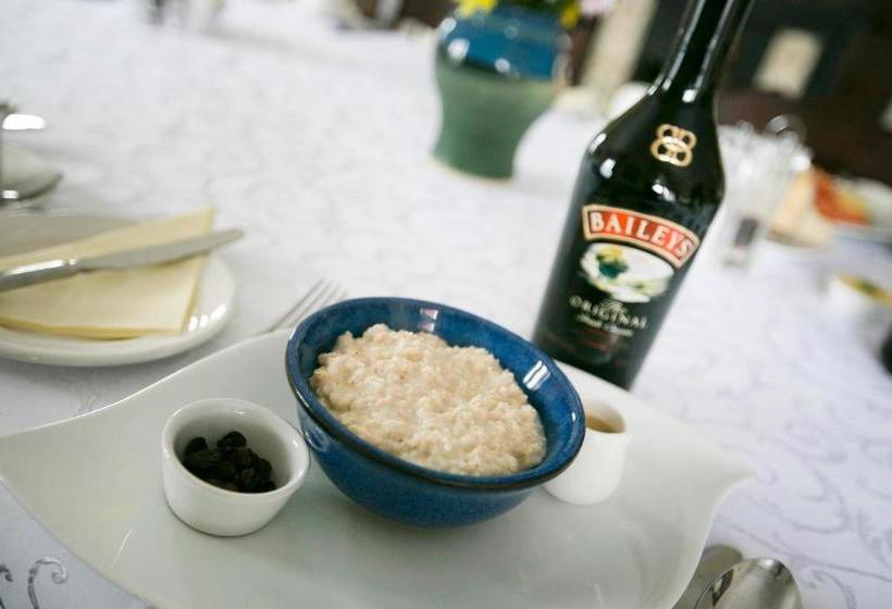 ベッドアンドブレックファースト Moloney House