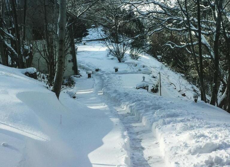 ペンション La Pierre D Eau