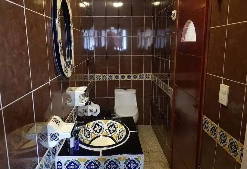 Retkeilymaja Posada Maruth