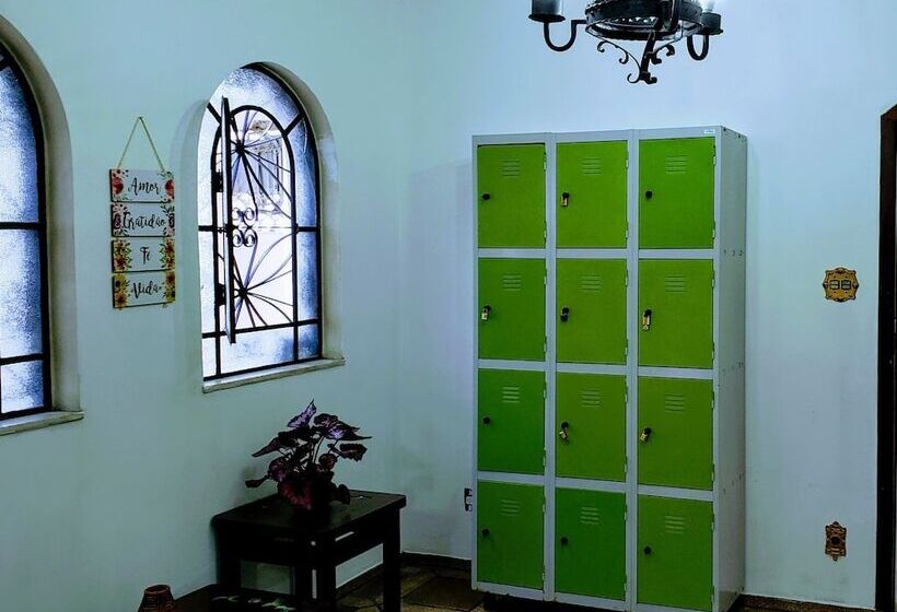 Deck Hostel Congonhas