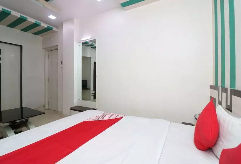 ホテル Artland By Oyo Rooms