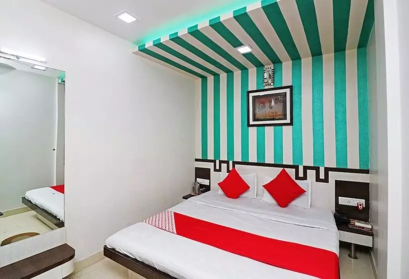 ホテル Artland By Oyo Rooms