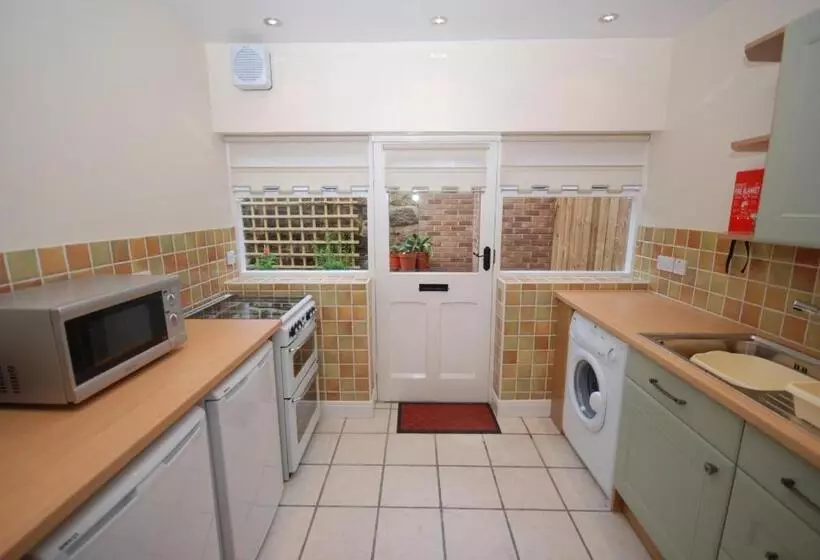 Saltburn Holidays Bluebell Cottage