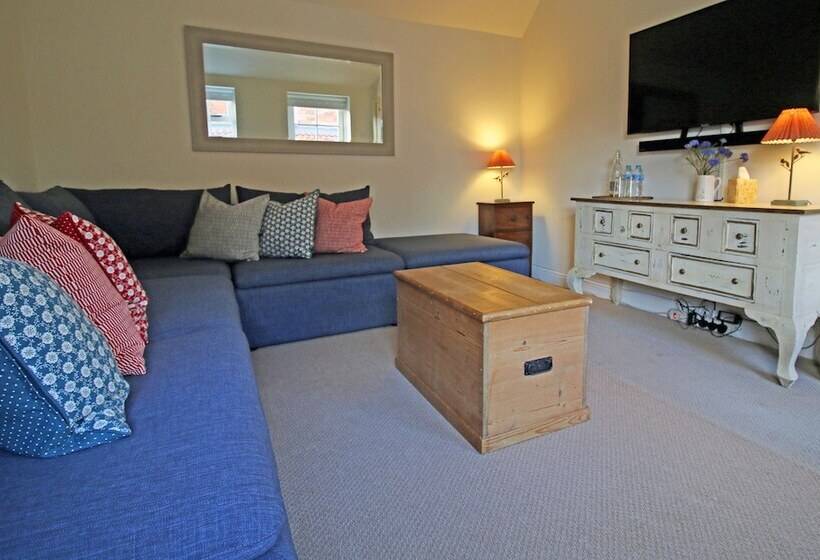 Bed and Breakfast Ivy Cottage