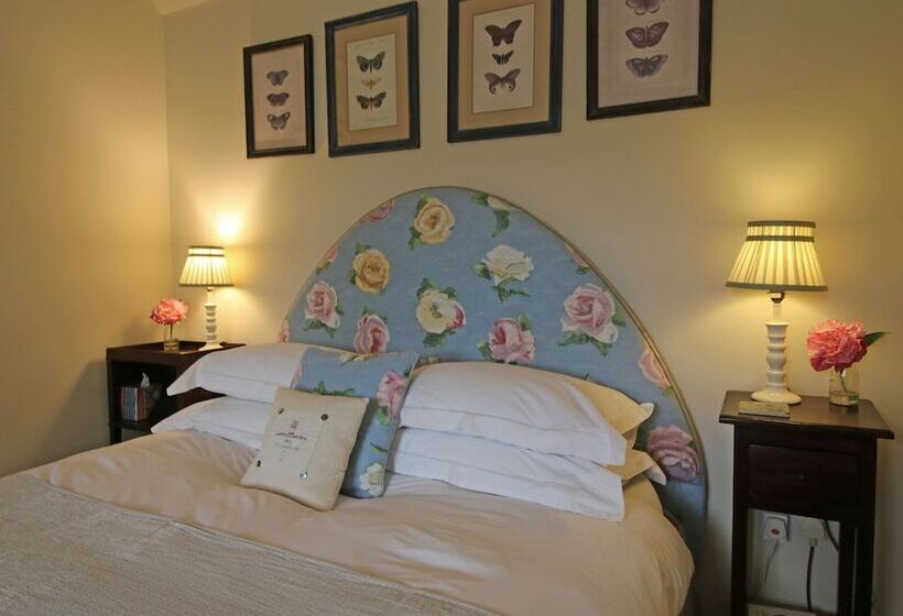 Bed and Breakfast Ivy Cottage