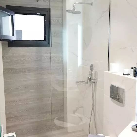 Bella Vista Luxury Apartments