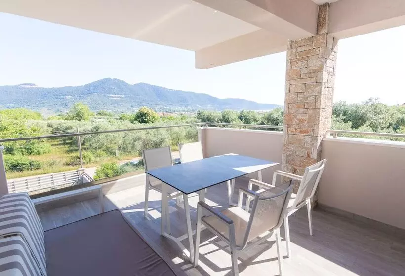 Bella Vista Luxury Apartments