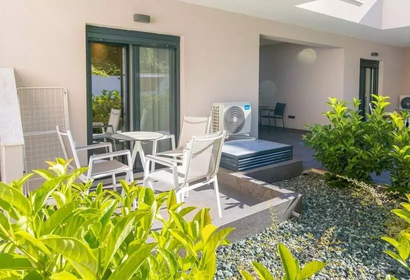 Bella Vista Luxury Apartments