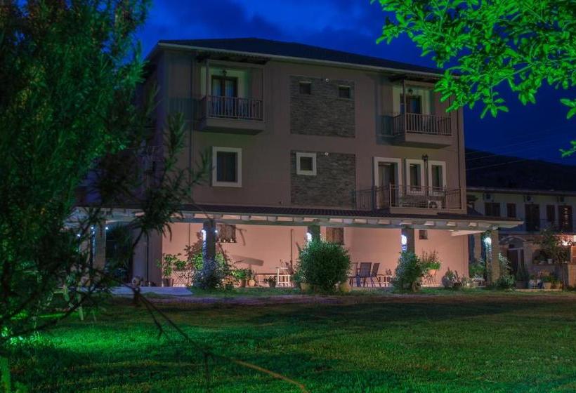 فندق Akrolimnion