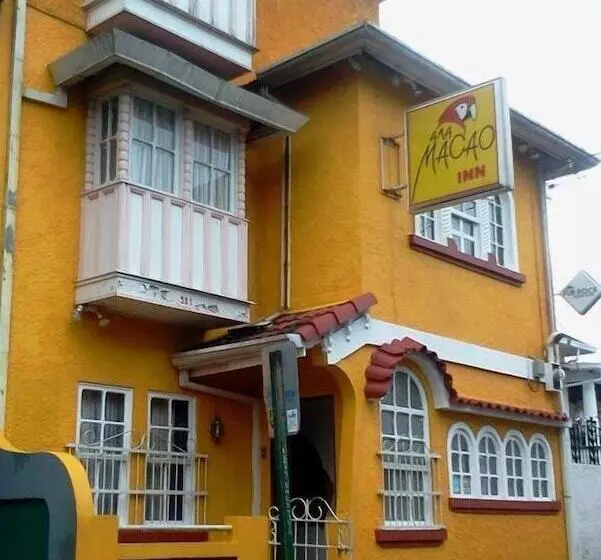 هتل Ara Macao Inn