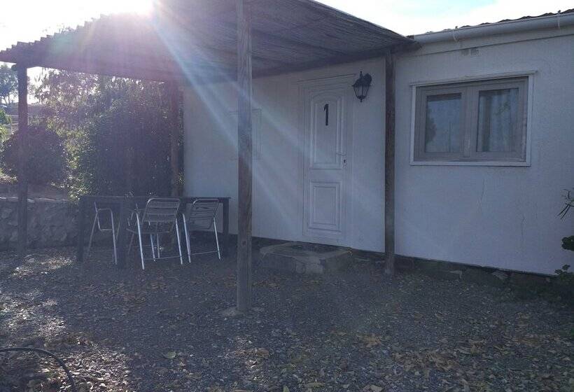 فندق Camping Iznate