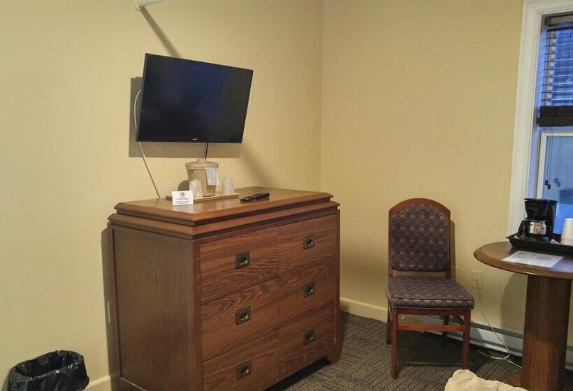 Historic Hotel Corner Brook