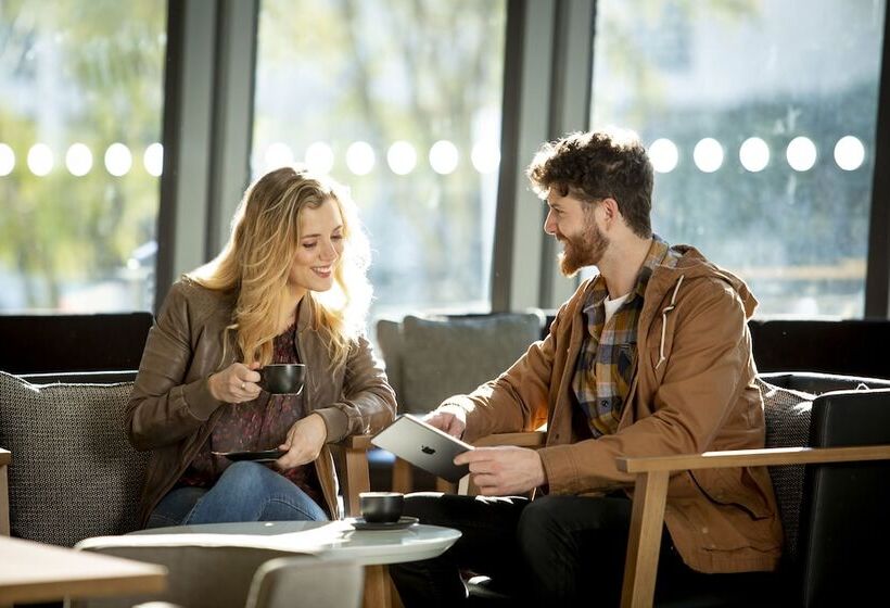 호텔 Holiday Inn Express & Suites Queenstown, An Ihg