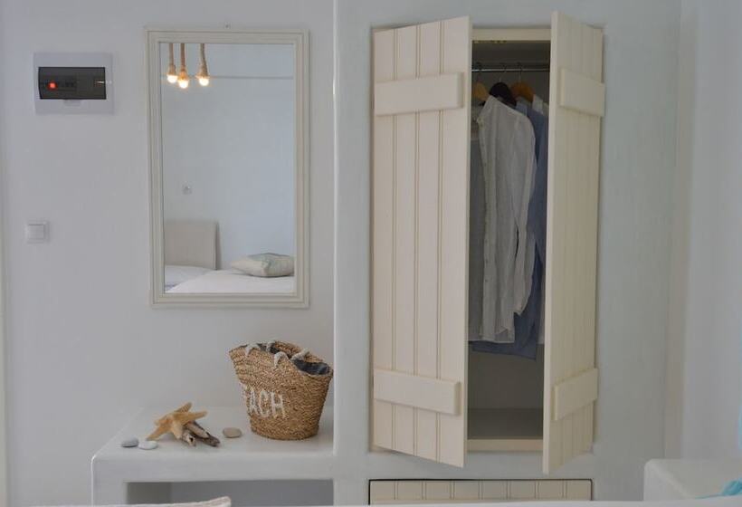 Nufaro Traditional Studios