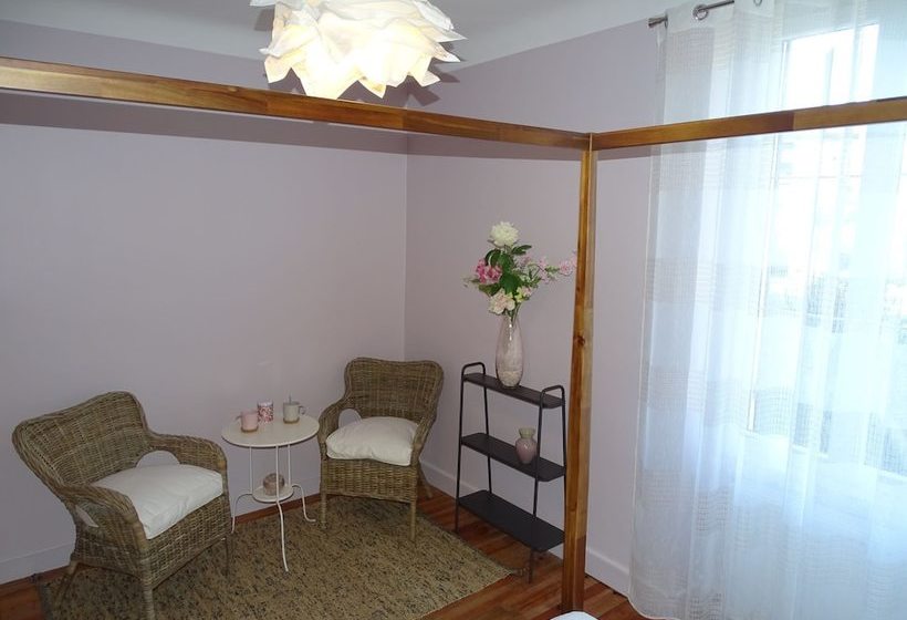 פנסיון A La Vill Adour