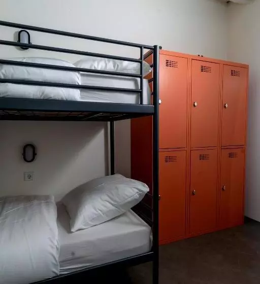 Pink Flamingo Boutique Hostel