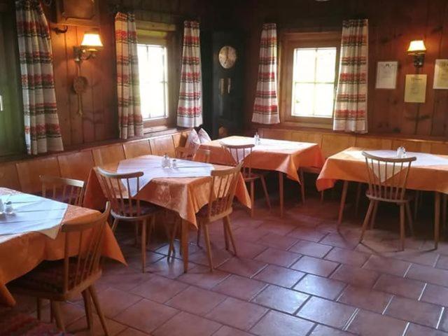 住宿加早餐  Gasthof Finkenhof