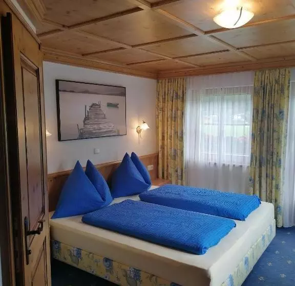 Aamiaismajoitus (B&B) Gasthof Finkenhof