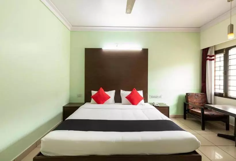 Hotelli Capital O 63523  Palika