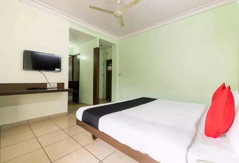 Hotelli Capital O 63523  Palika