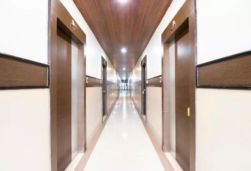 Hotelli Capital O 63523  Palika