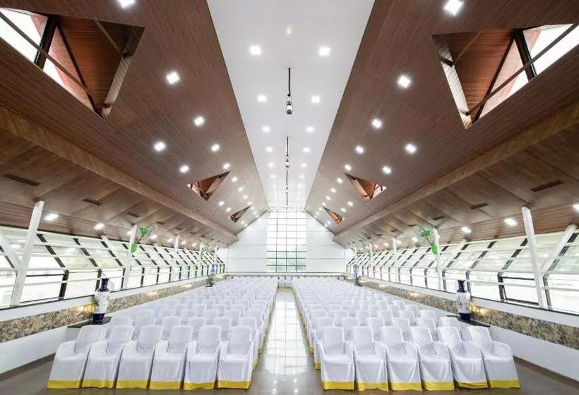 Hotelli Capital O 63523  Palika