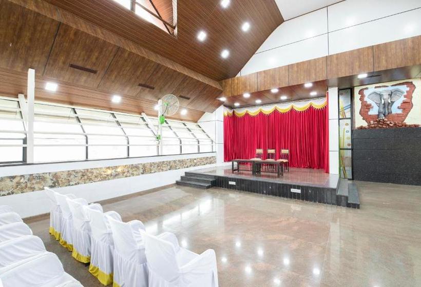 호텔 Capital O 63523  Palika