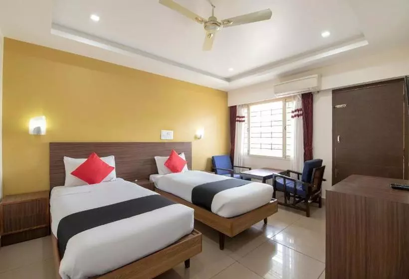 Hotelli Capital O 63523  Palika