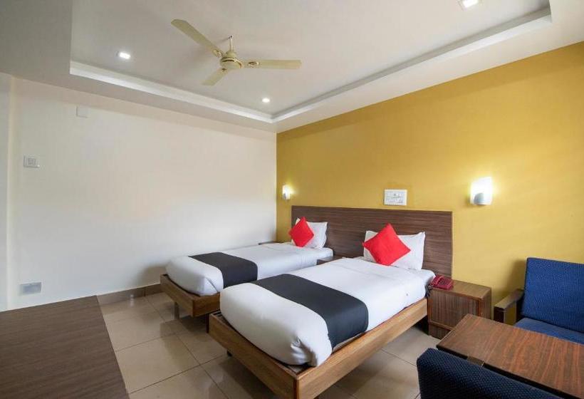 호텔 Capital O 63523  Palika