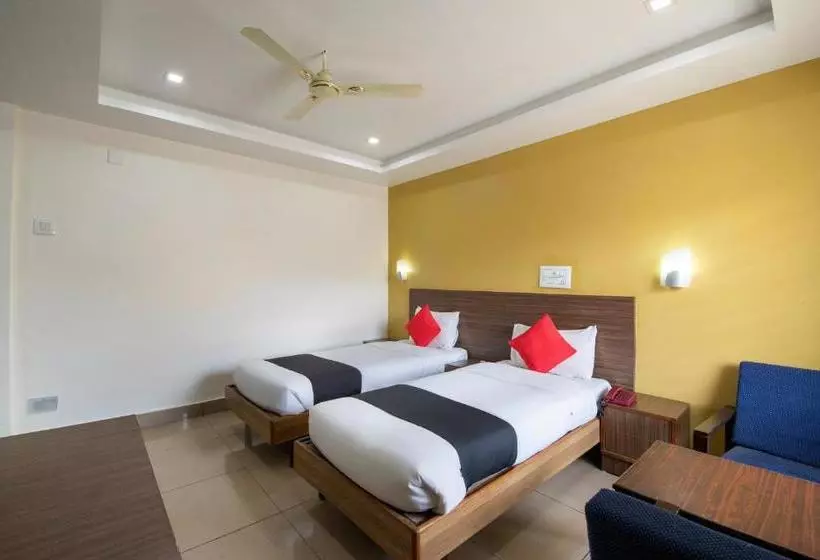 Hotelli Capital O 63523  Palika