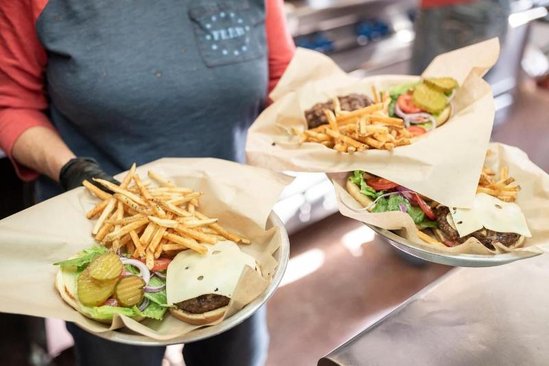 Отель Arrowhead Mountain Lodge