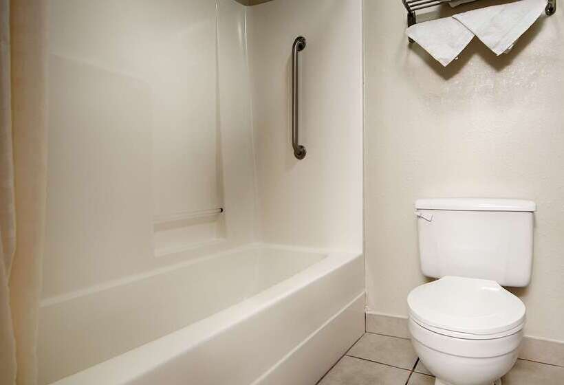 فندق Best Western Paris Inn