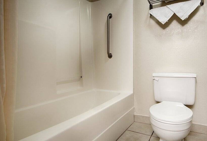 فندق Best Western Paris Inn