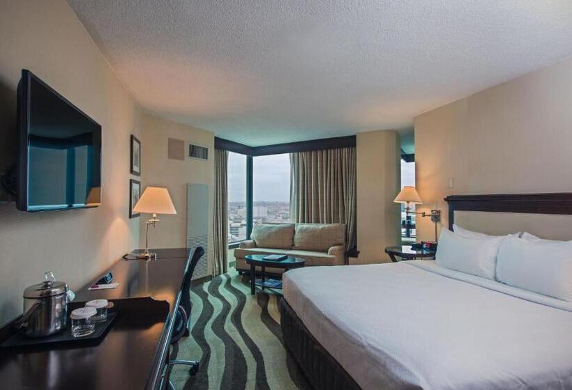 فندق Fort Pontchartrain Detroit, A Wyndham