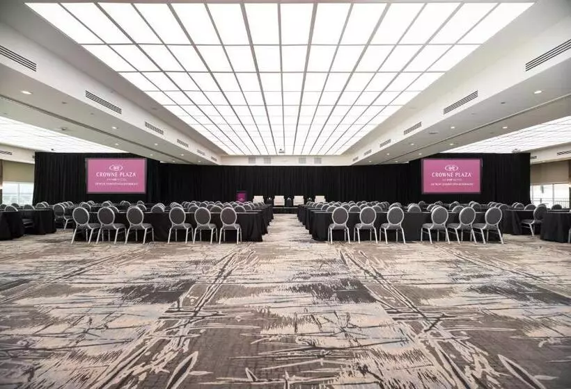 ホテル Fort Pontchartrain Detroit, A Wyndham