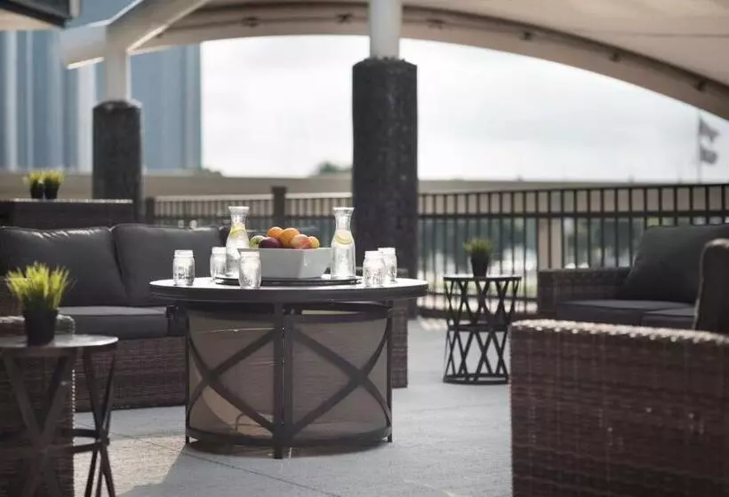 ホテル Fort Pontchartrain Detroit, A Wyndham