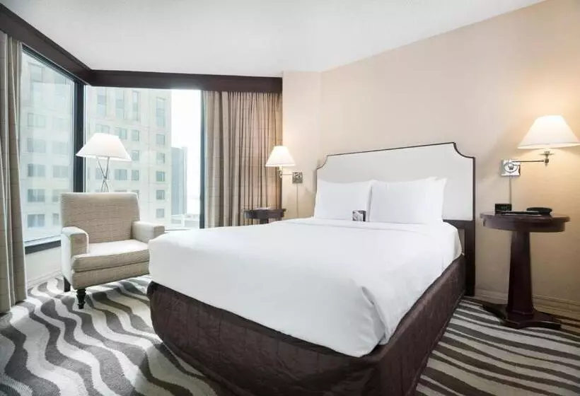 ホテル Fort Pontchartrain Detroit, A Wyndham