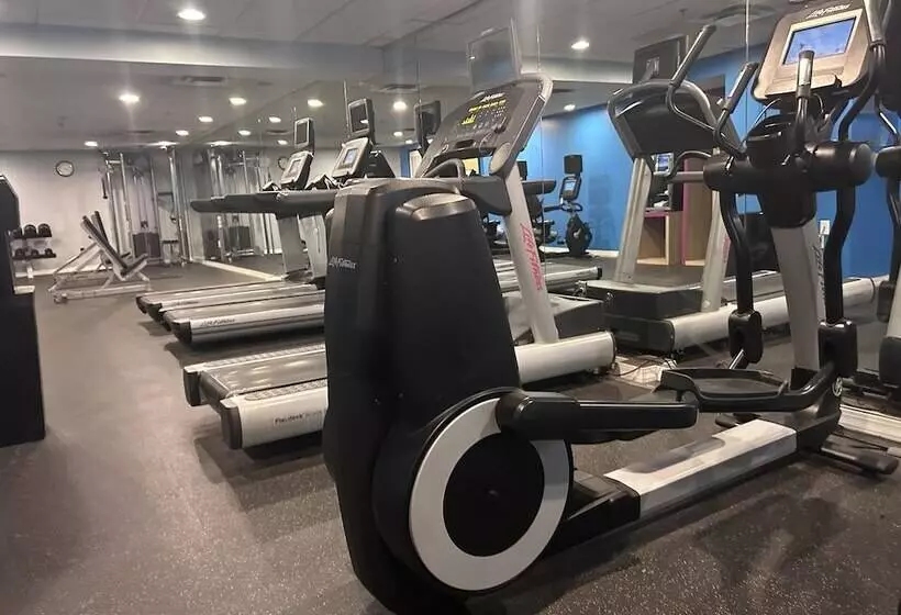 ホテル Fort Pontchartrain Detroit, A Wyndham