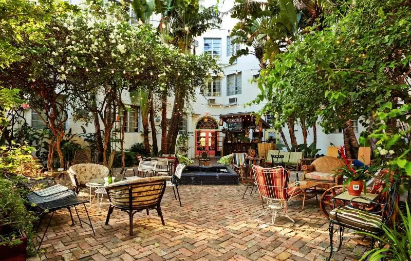 Hotel Freehand Miami