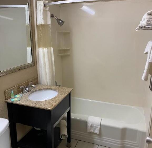 Otel Howard Johnson By Wyndham Historic Lake Charles