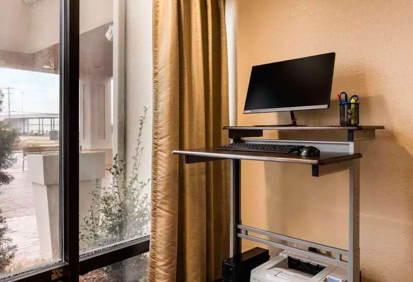 酒店 Quality Inn Valley West Point