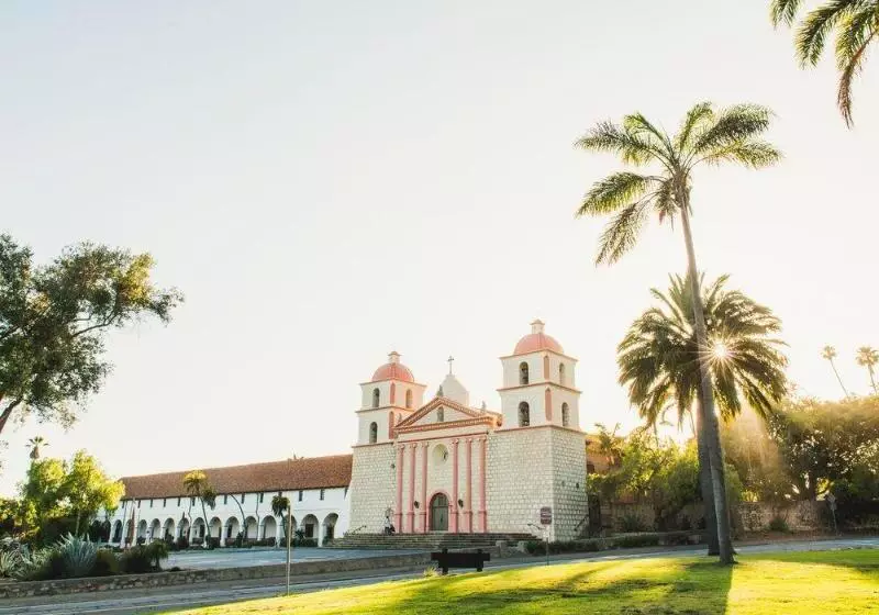 Отель Santa Barbara