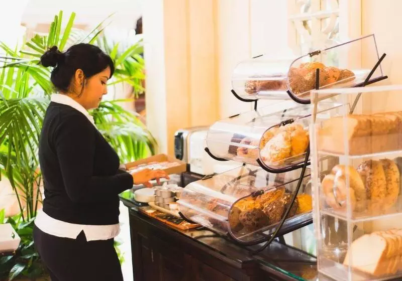 Отель Santa Barbara