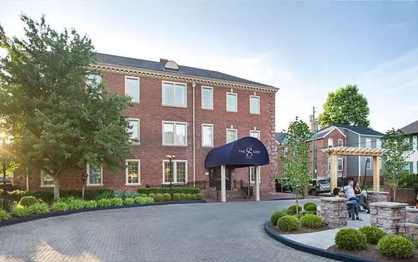 The Sire Hotel Lexington, Tapestry Collection By Hilton